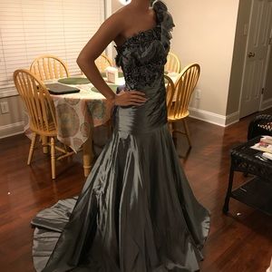 Tony Bowls Satin Gown